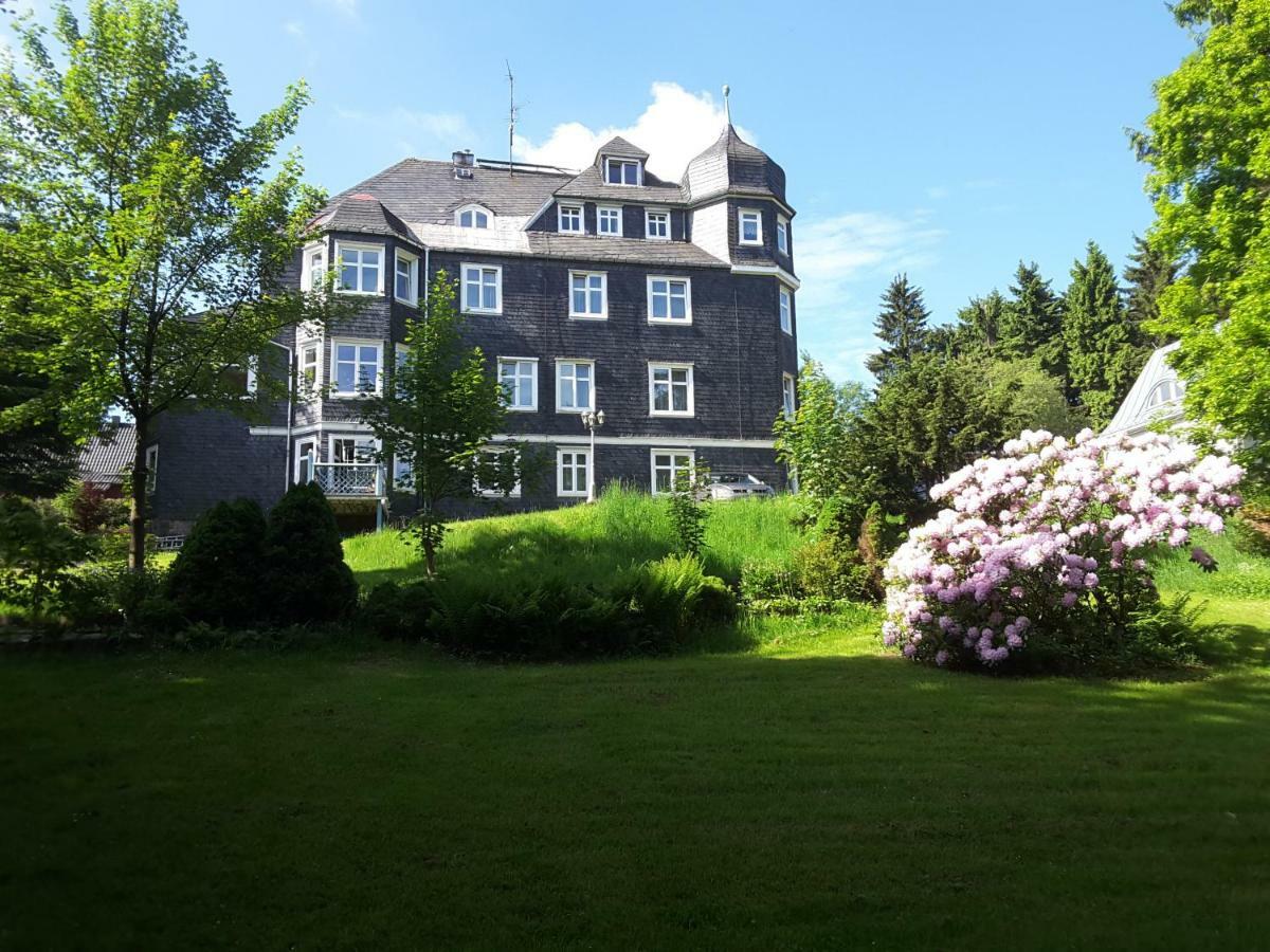 Pension Haus Am Waldesrand Oberhof  Buitenkant foto